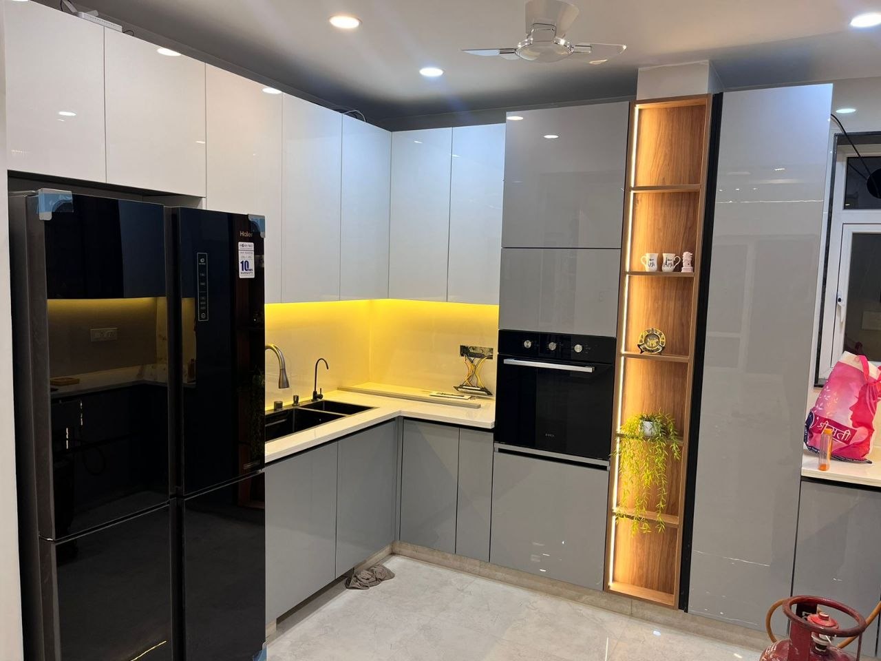 Kitchen cabinetry